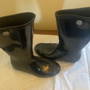 UGG rain boots